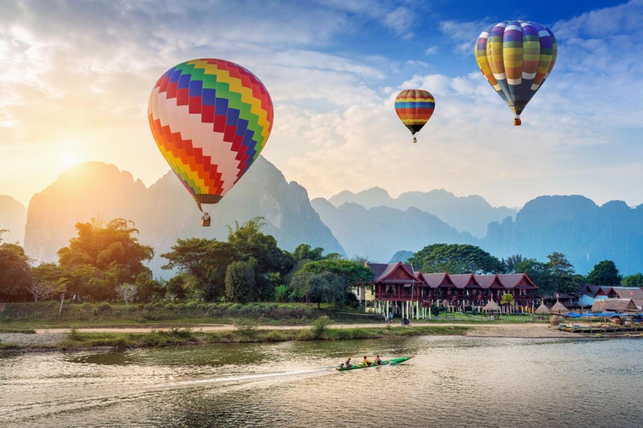 Vang Vieng Camellia Hotel Екстер'єр фото