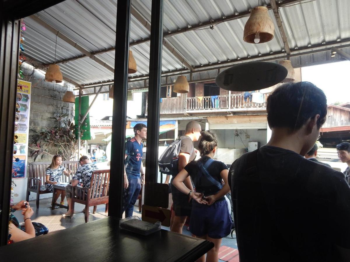 Vang Vieng Camellia Hotel Екстер'єр фото
